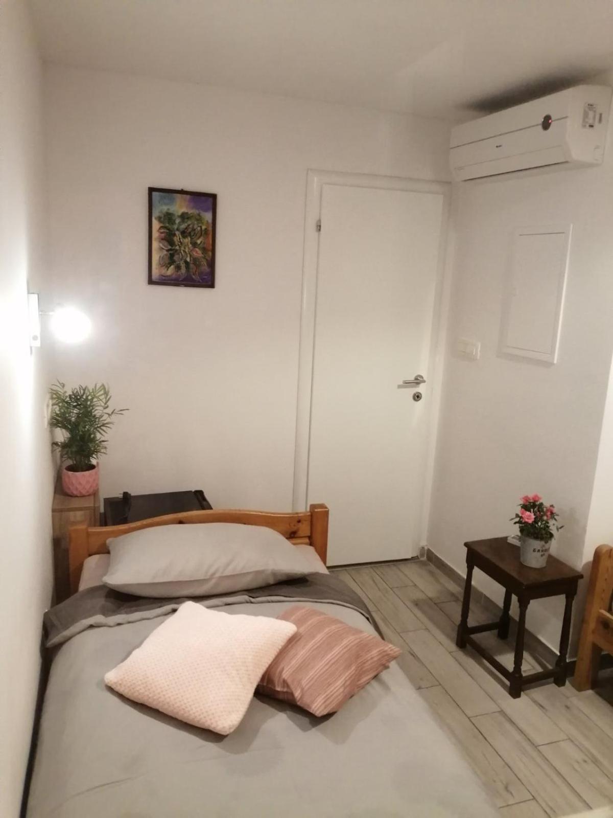 Apartments Marin 트로기르 객실 사진